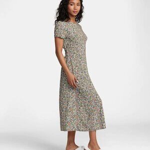 RVCA Dreamscape Floral Maxi Dress- Medium